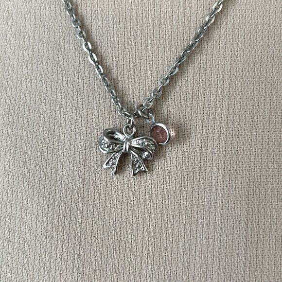 Mini bow and amethyst charm necklace - Picture 1 of 3